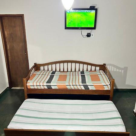 Casa Agradavel Com Piscina. Βίλα Miguel Pereira Εξωτερικό φωτογραφία