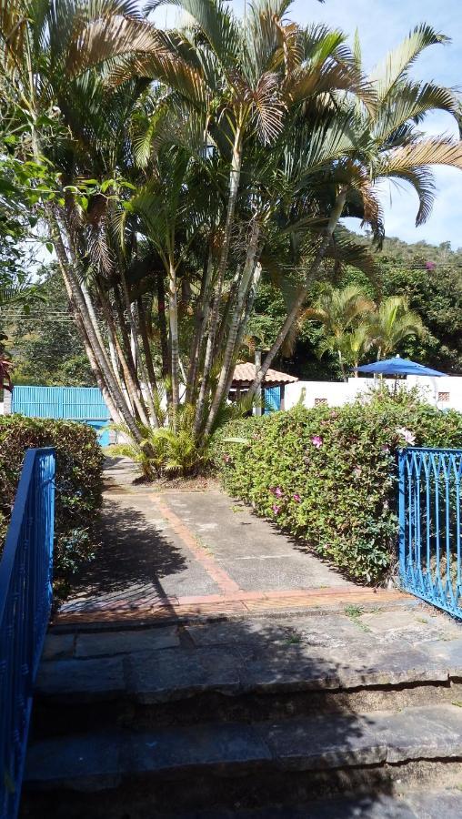 Casa Agradavel Com Piscina. Βίλα Miguel Pereira Εξωτερικό φωτογραφία