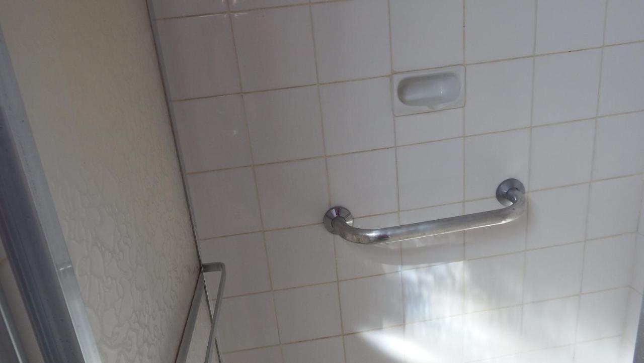 Casa Agradavel Com Piscina. Βίλα Miguel Pereira Εξωτερικό φωτογραφία